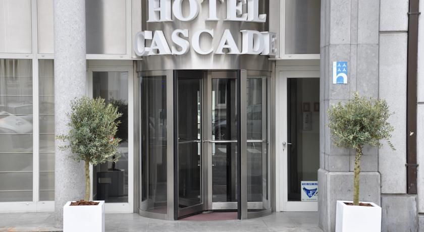 Hotel Husa Cascade