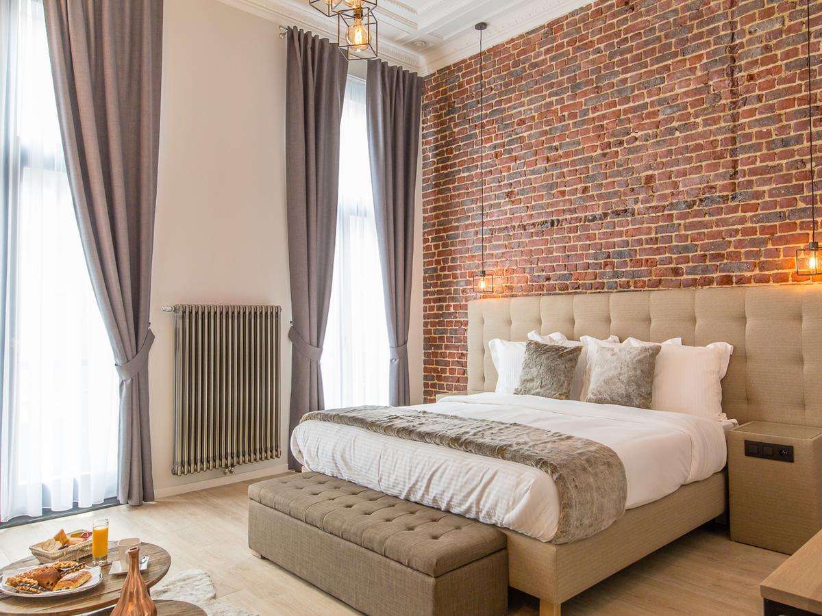 Apartment Secret Royal