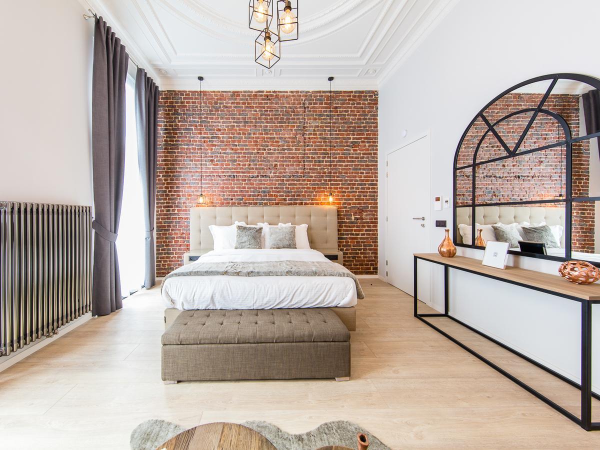 Apartment Secret Royal