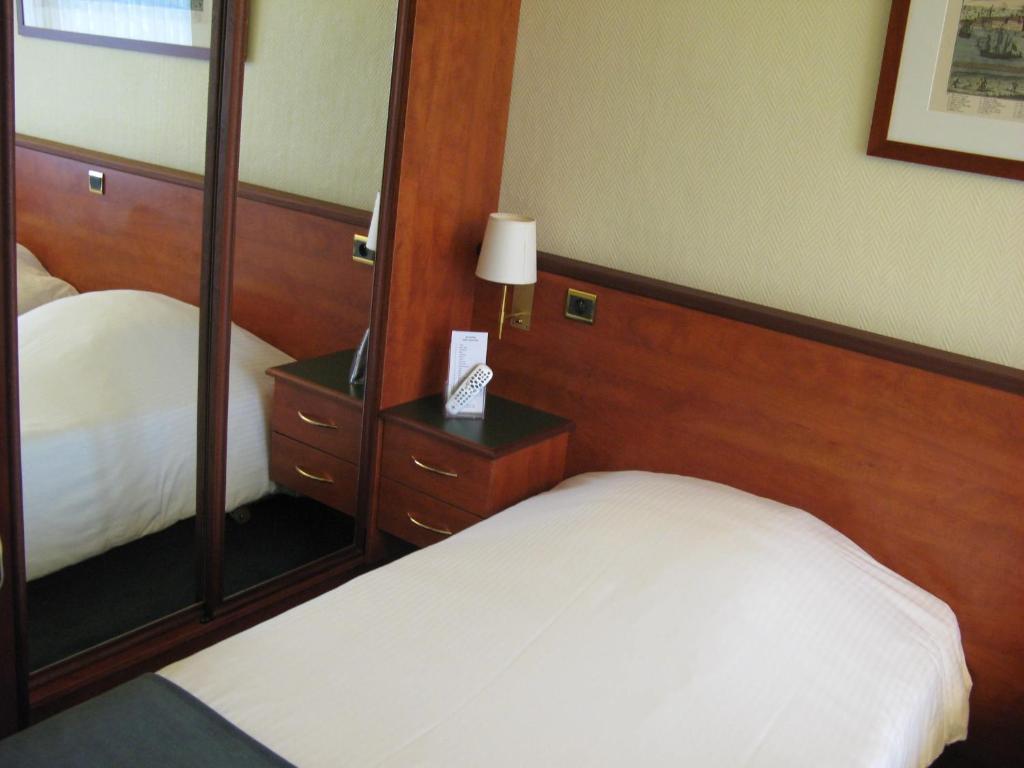 Western County House 3* Saint-Gilles