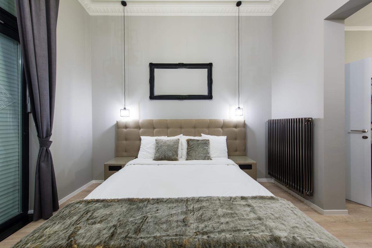 Apartment Secret Royal