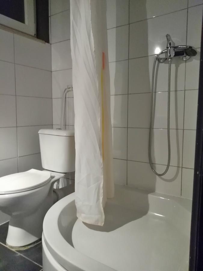 Ams Flats Apartment