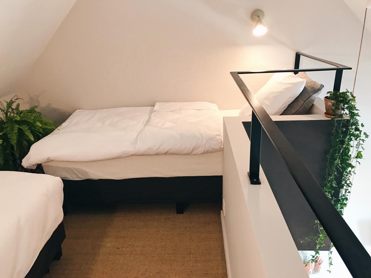 Latroupe Jardin Secret 3* Saint-Gilles