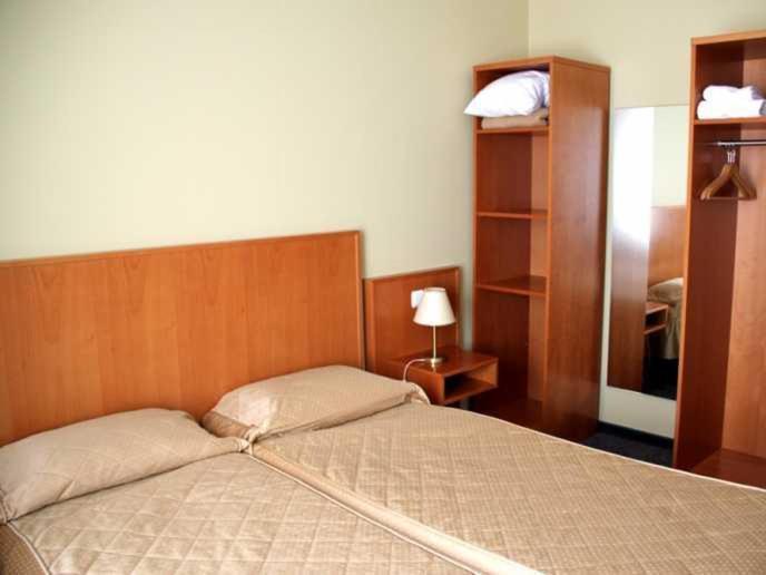 Belmont Khách sạn