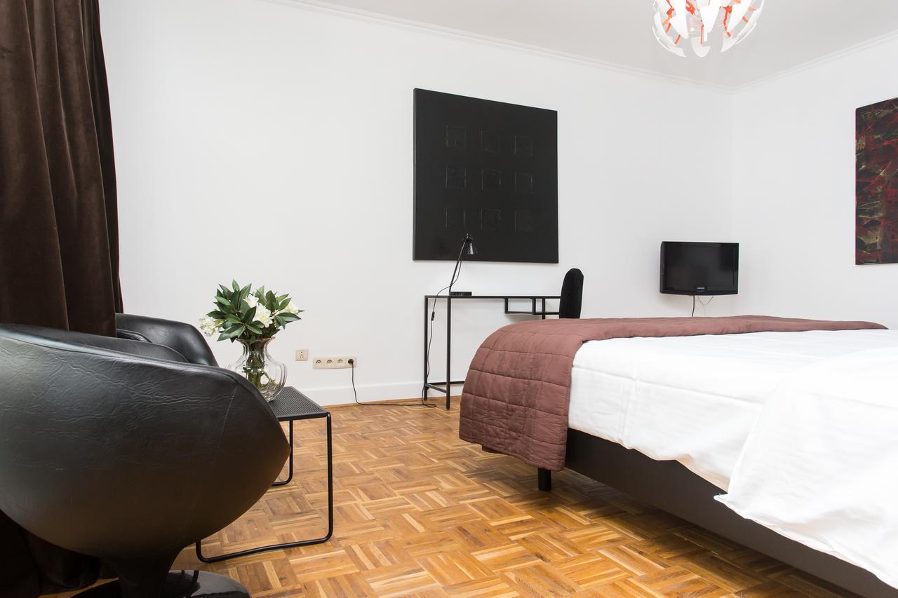 Nhà khách La Casa Bxl
