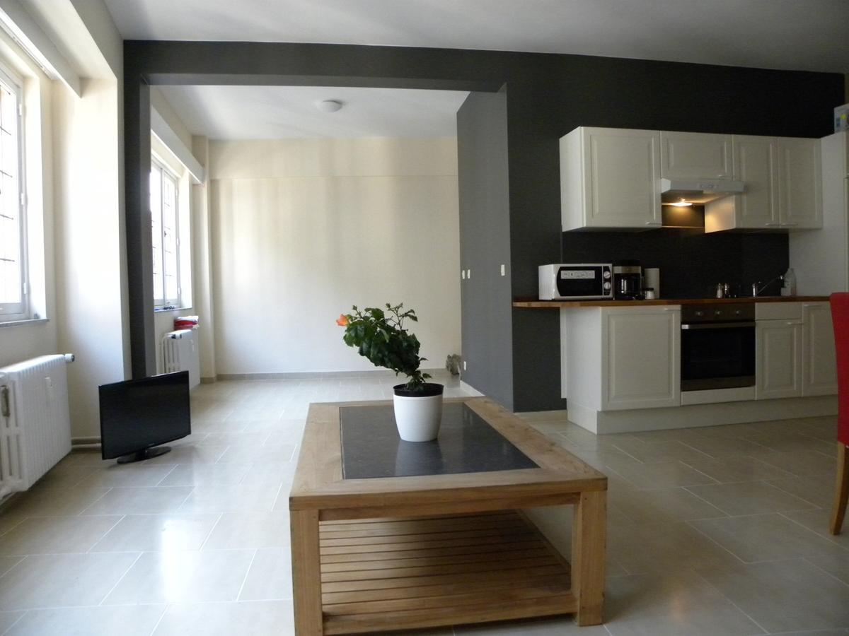 City Center Grand Place Apartment *