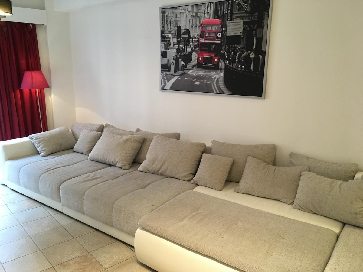 City Center Grand Place Apartment *