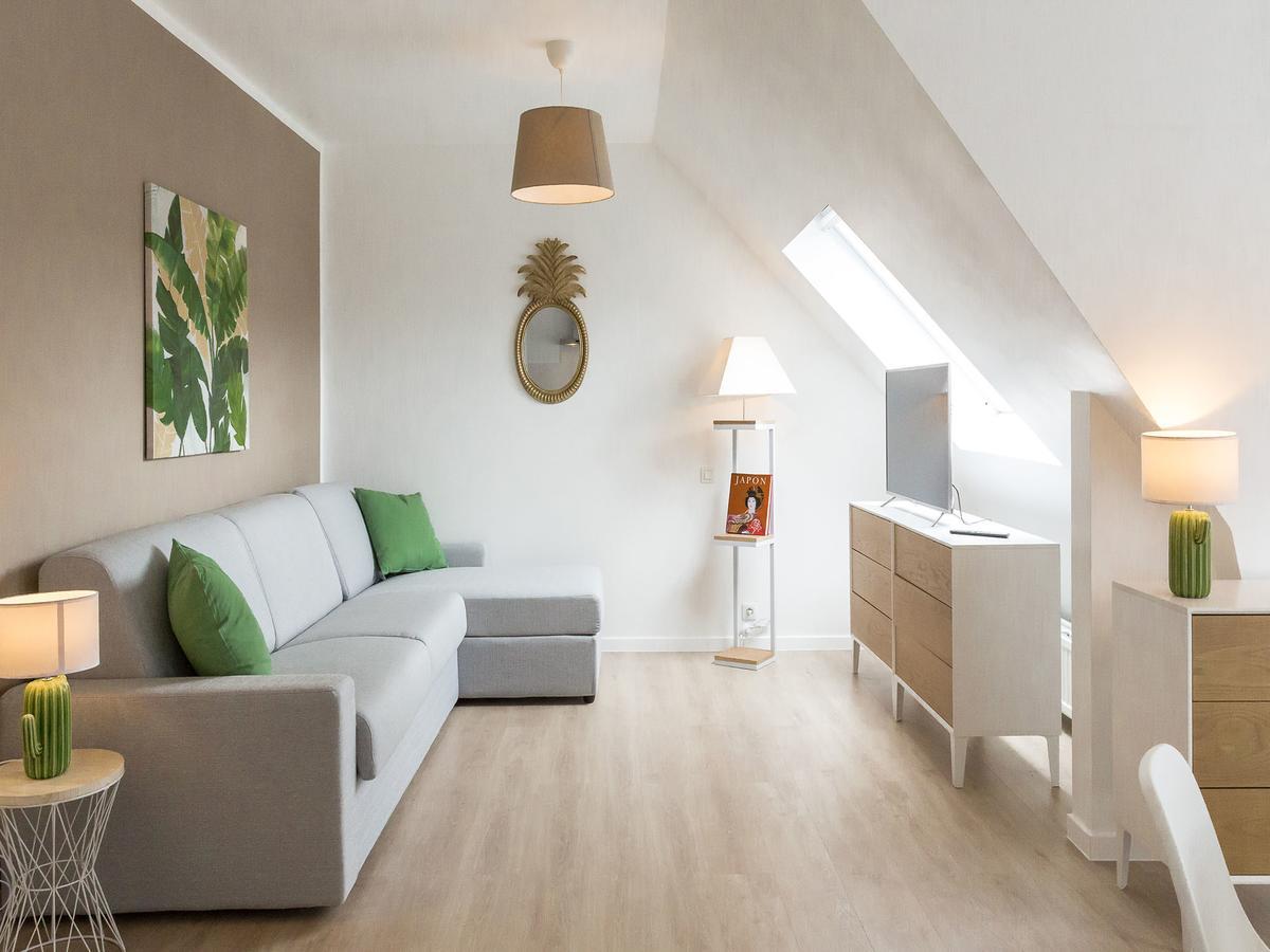 Michel Ange Halldis * Brussels