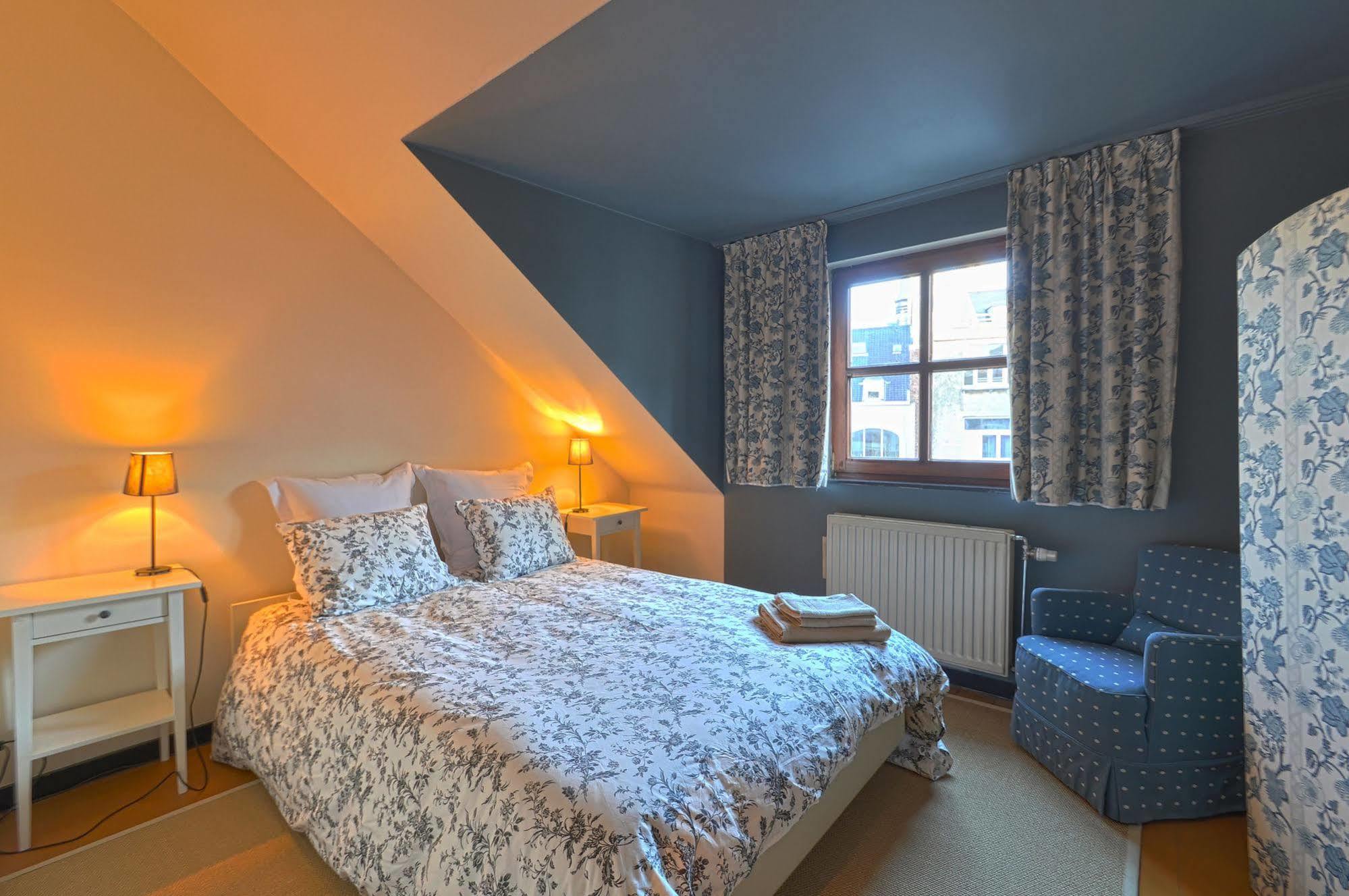Be And Be Sablon 12 Bed & Breakfast