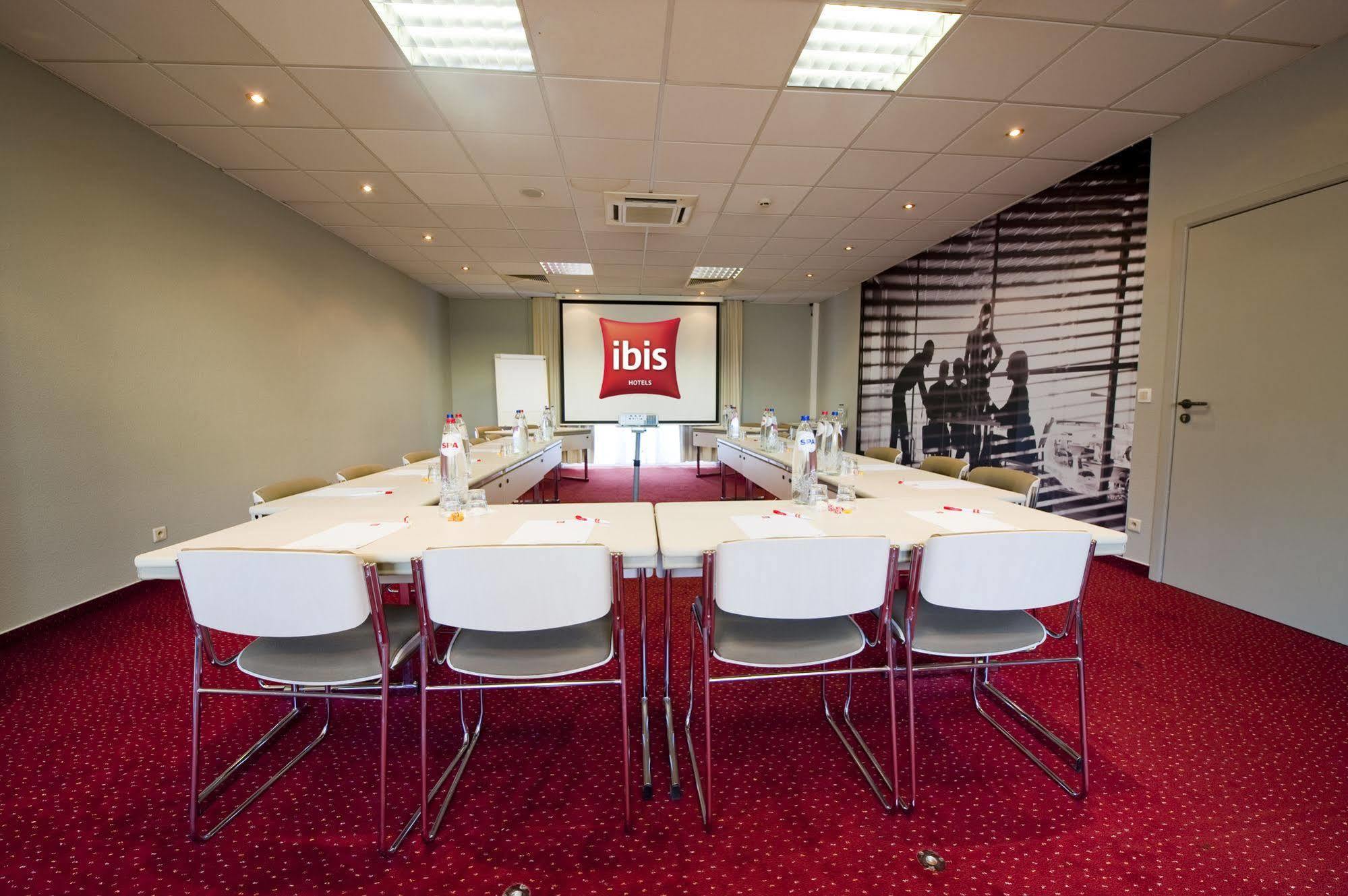 Ibis Expo Atomium 3*