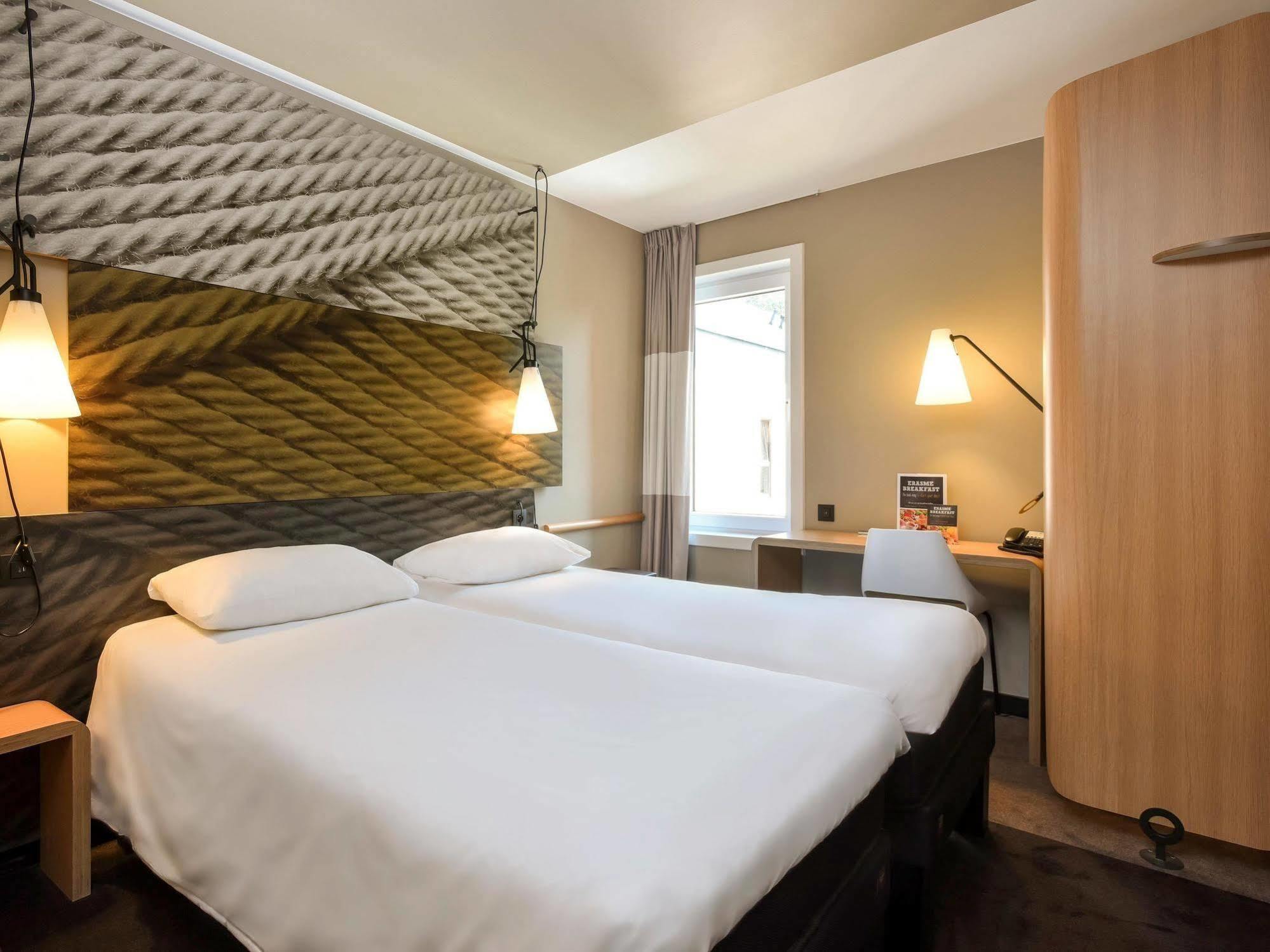 Ibis Brussels Erasmus 3*