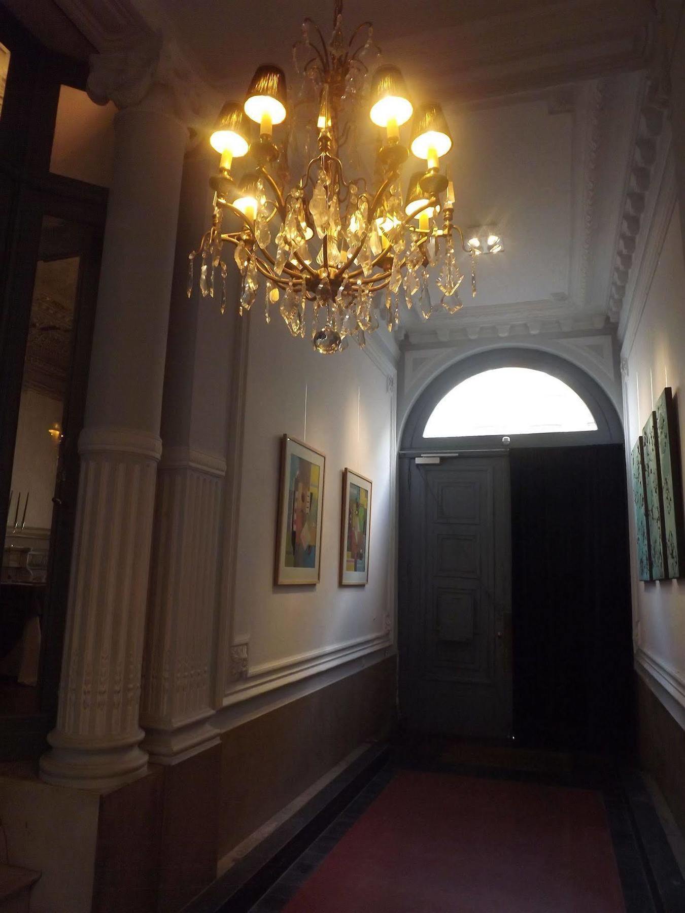 Maison Az Bed & Breakfast Brussel