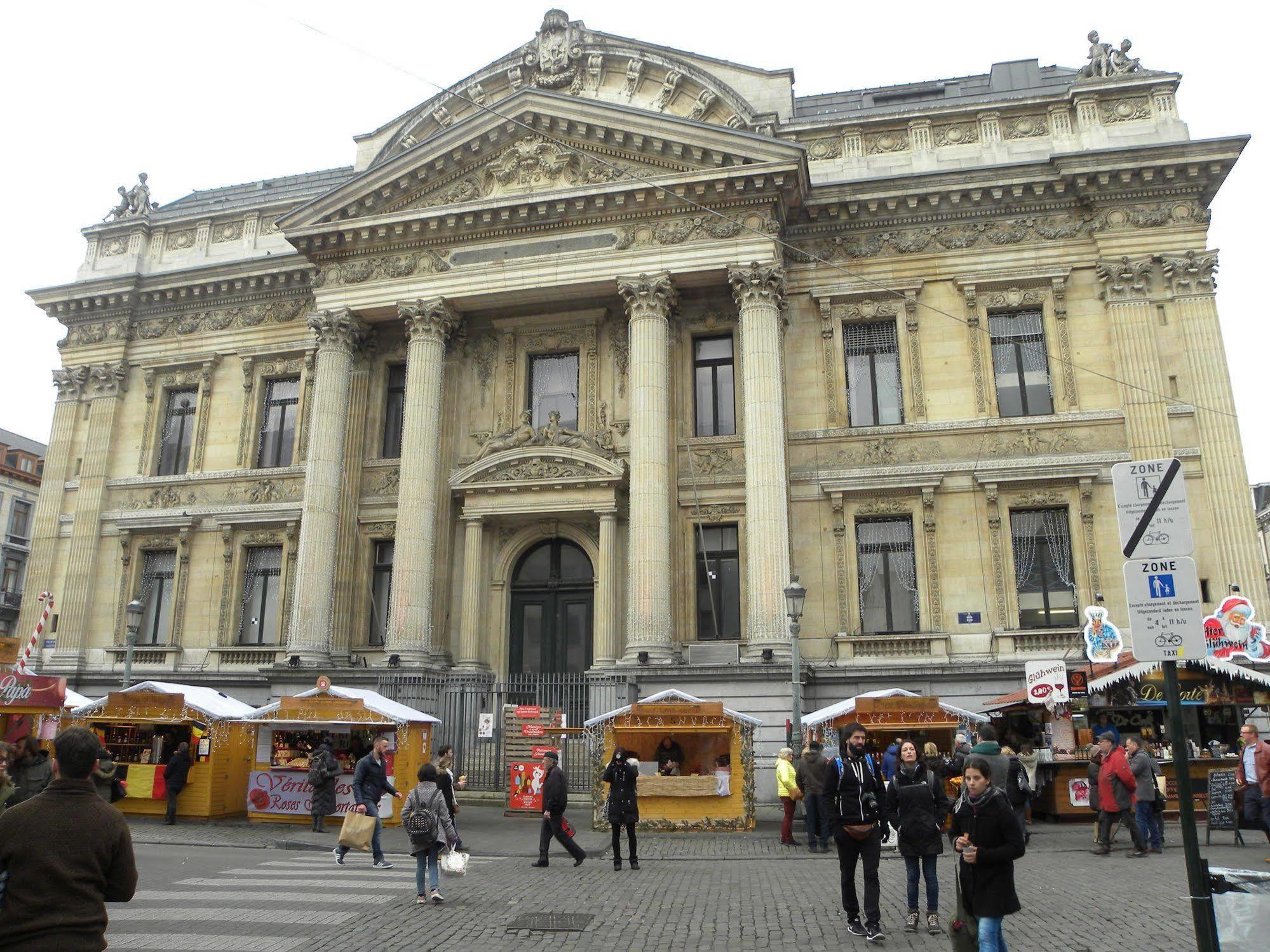 Apartment Center Bourse