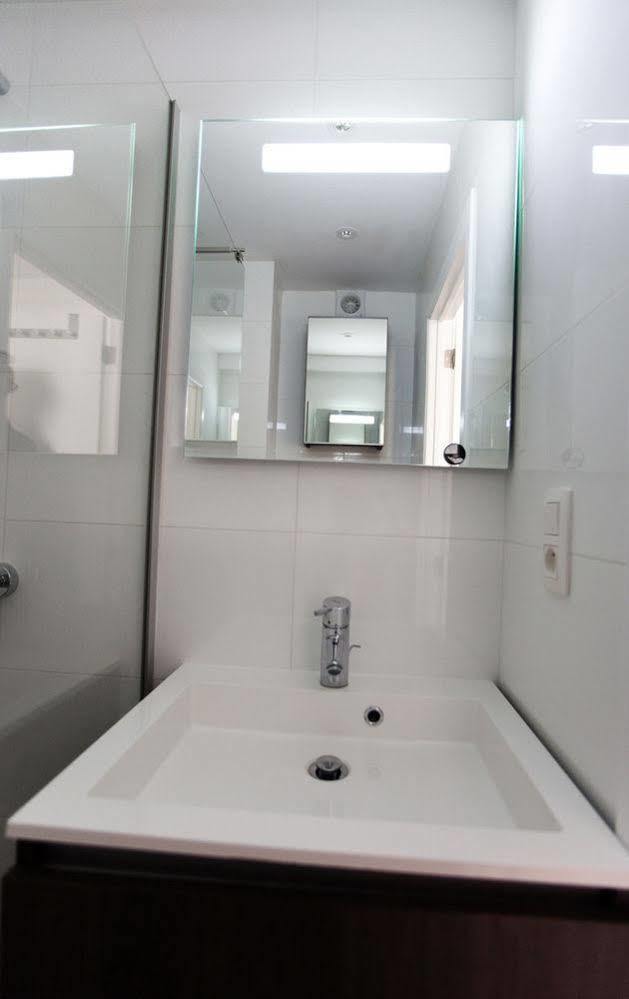 Apartment Chic Suisse Flat - Metro Louise Brussels