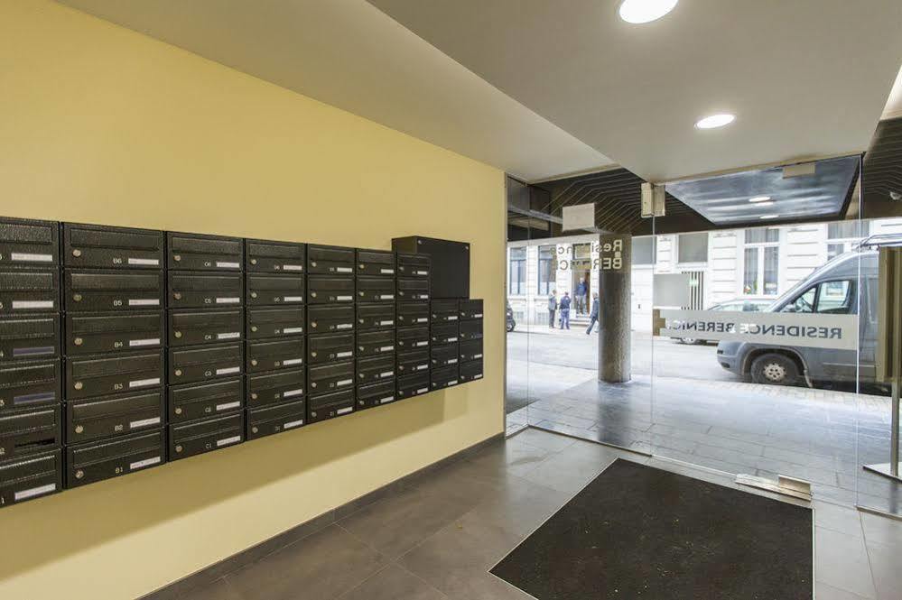 Chic Suisse Flat - Metro Louise *