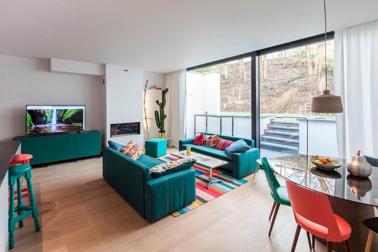 Unit 6 - Colorful Smart Triplex Private Garden & Parking *