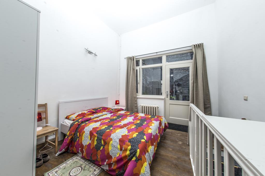 Rentbynight 3* Bruxelas