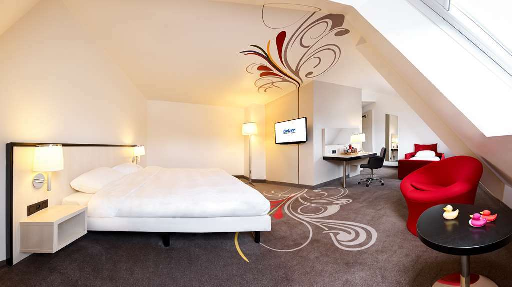 Park By Radisson Brussels Centre Midi Hotel
