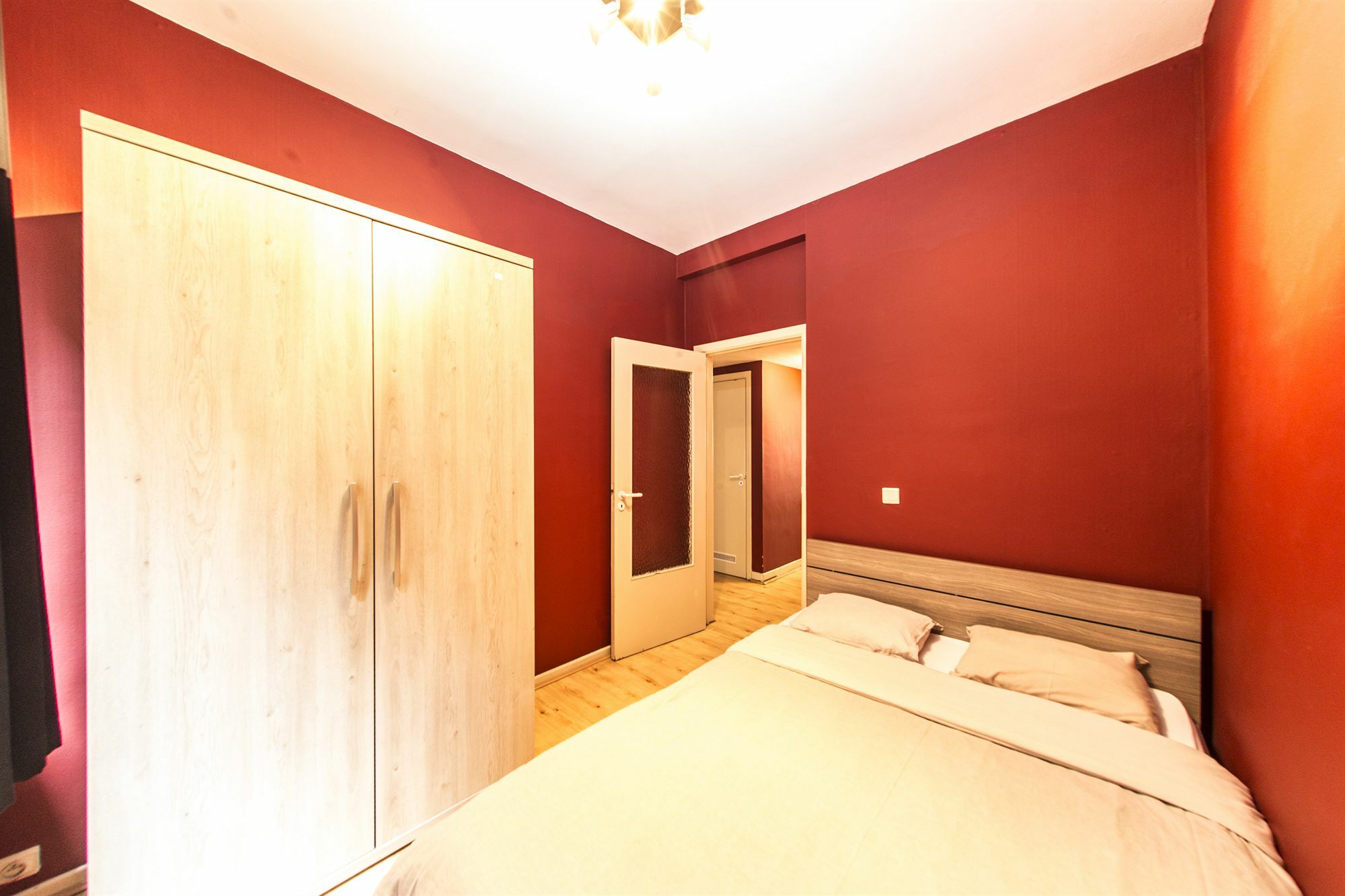 Aparthotel Rentbynight Bruxelas