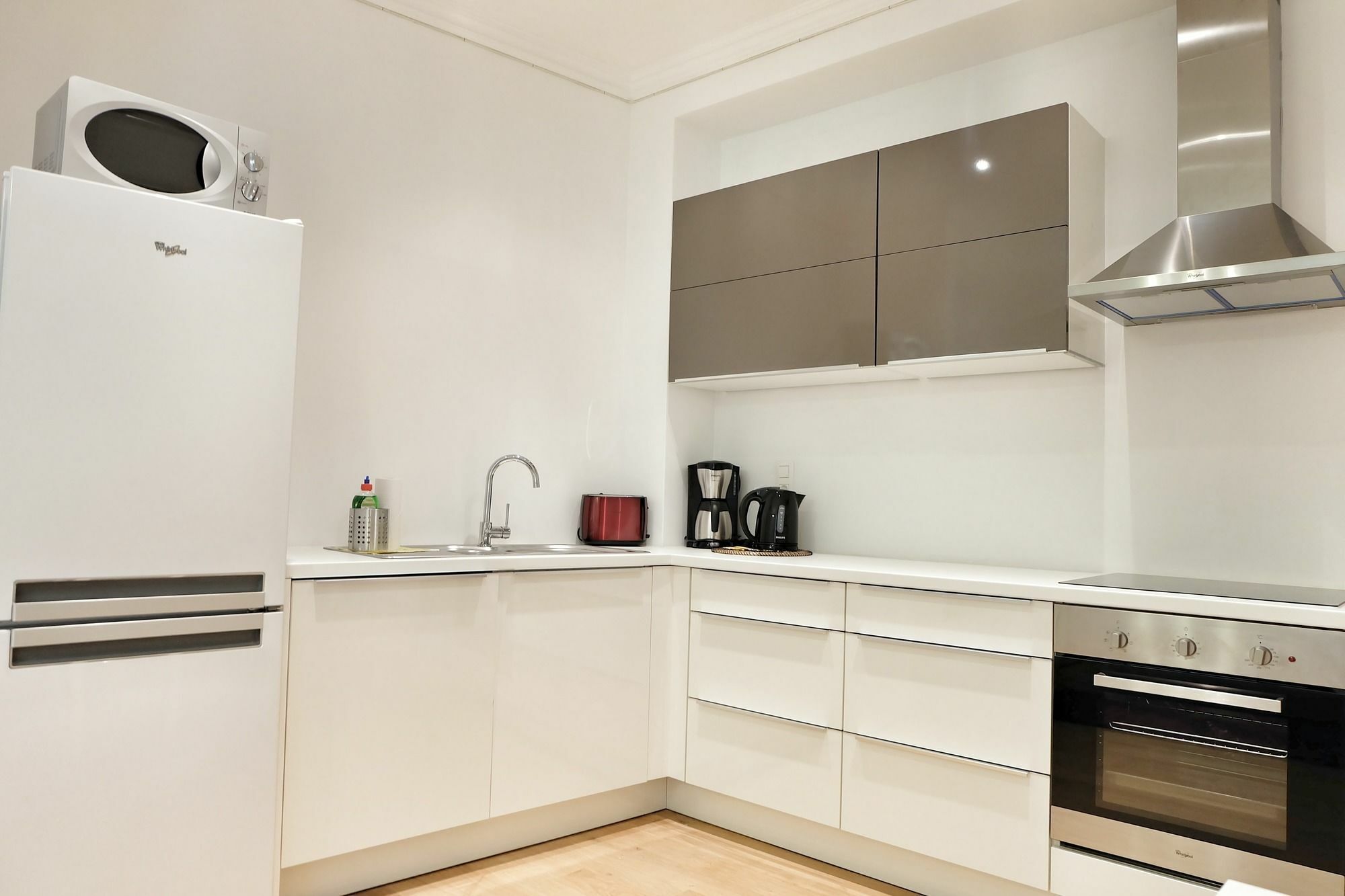 Spot Khách sạn hẻo lánh