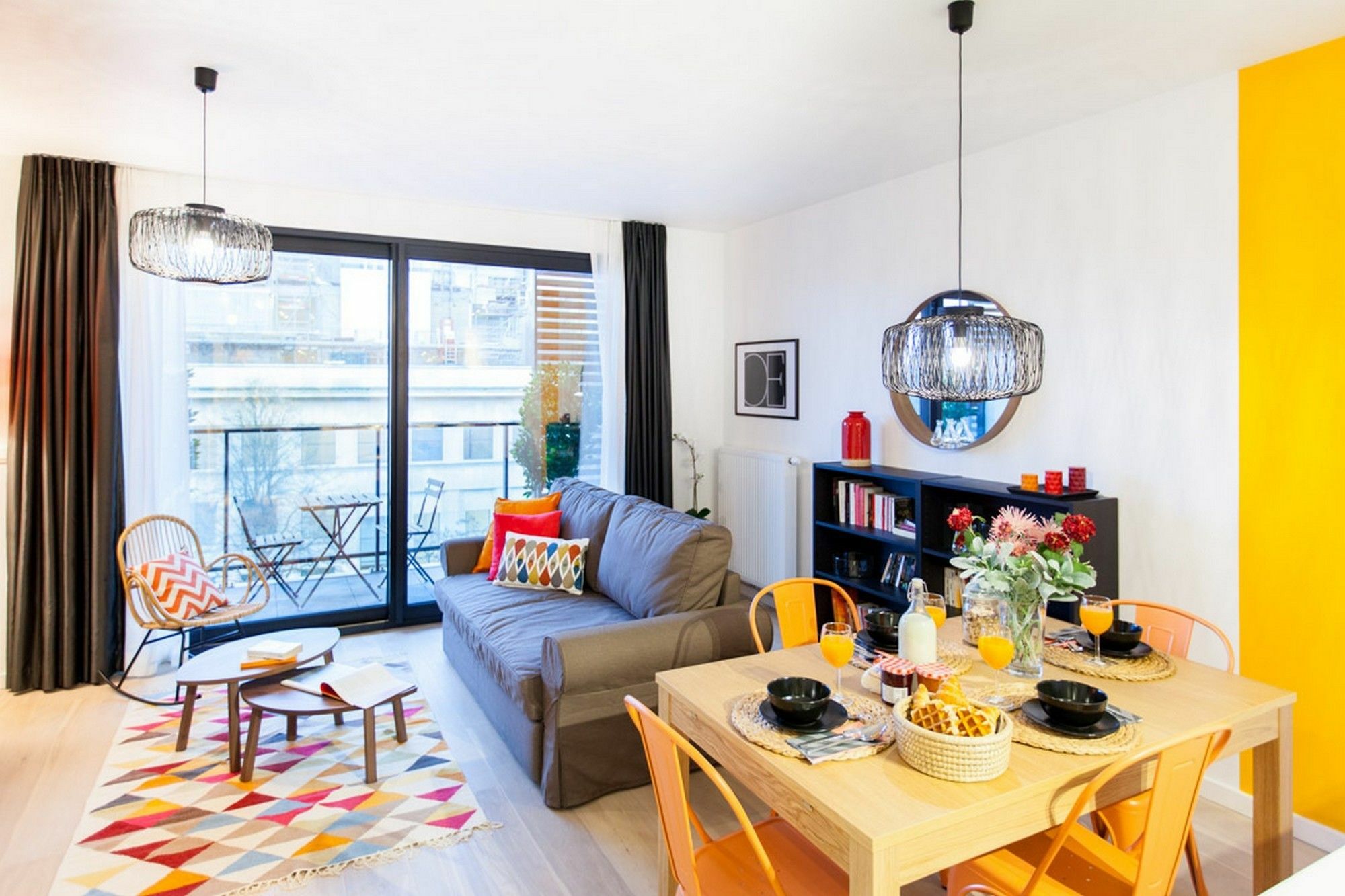 Sweet -eu Commission Apartment