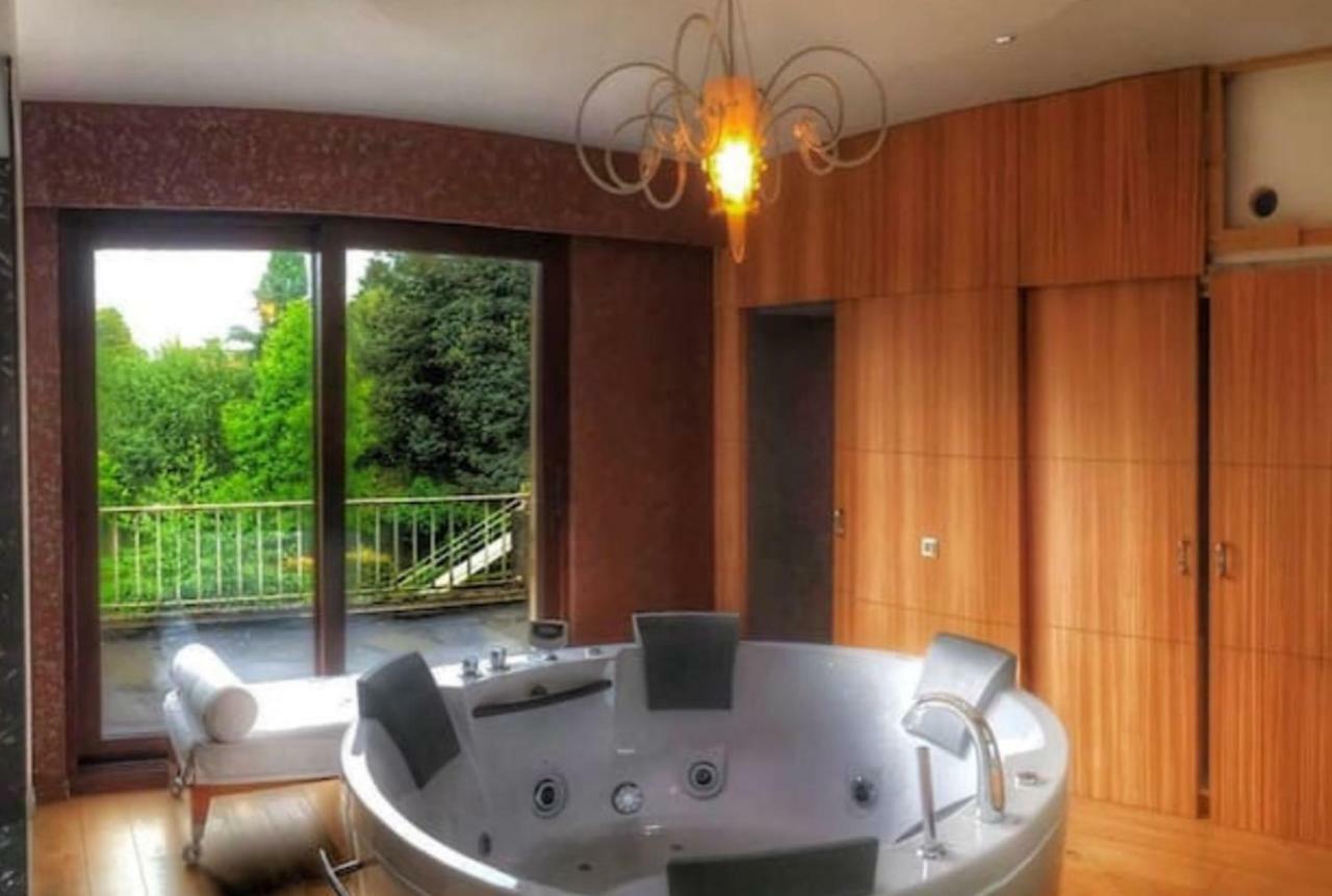 Le Manoir Du Prince De Liege Bed & Breakfast Brussels