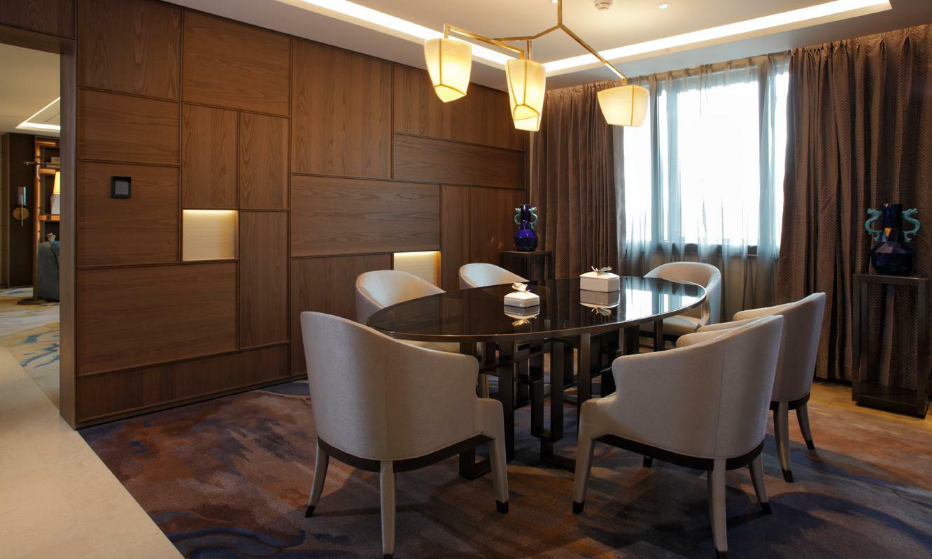 Tangla Brussels Hotel 5*