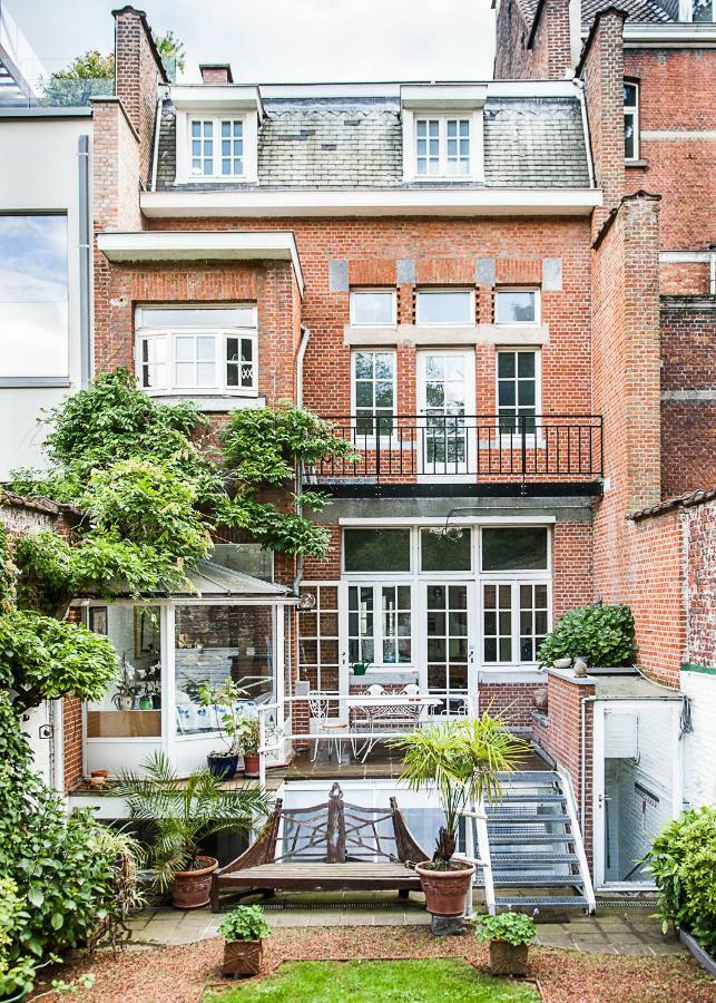 Nhà khách With Beautiful Garden Brussels