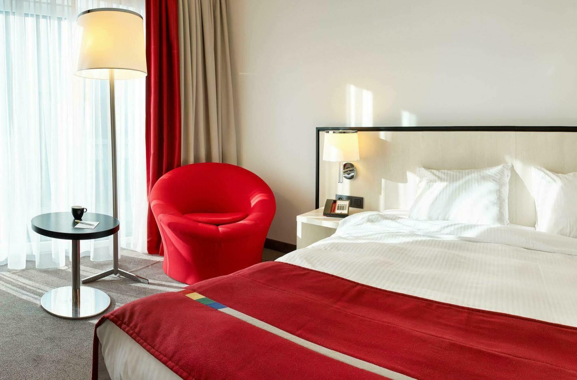 Park By Radisson Brussels Centre Midi 3* Saint-Gilles