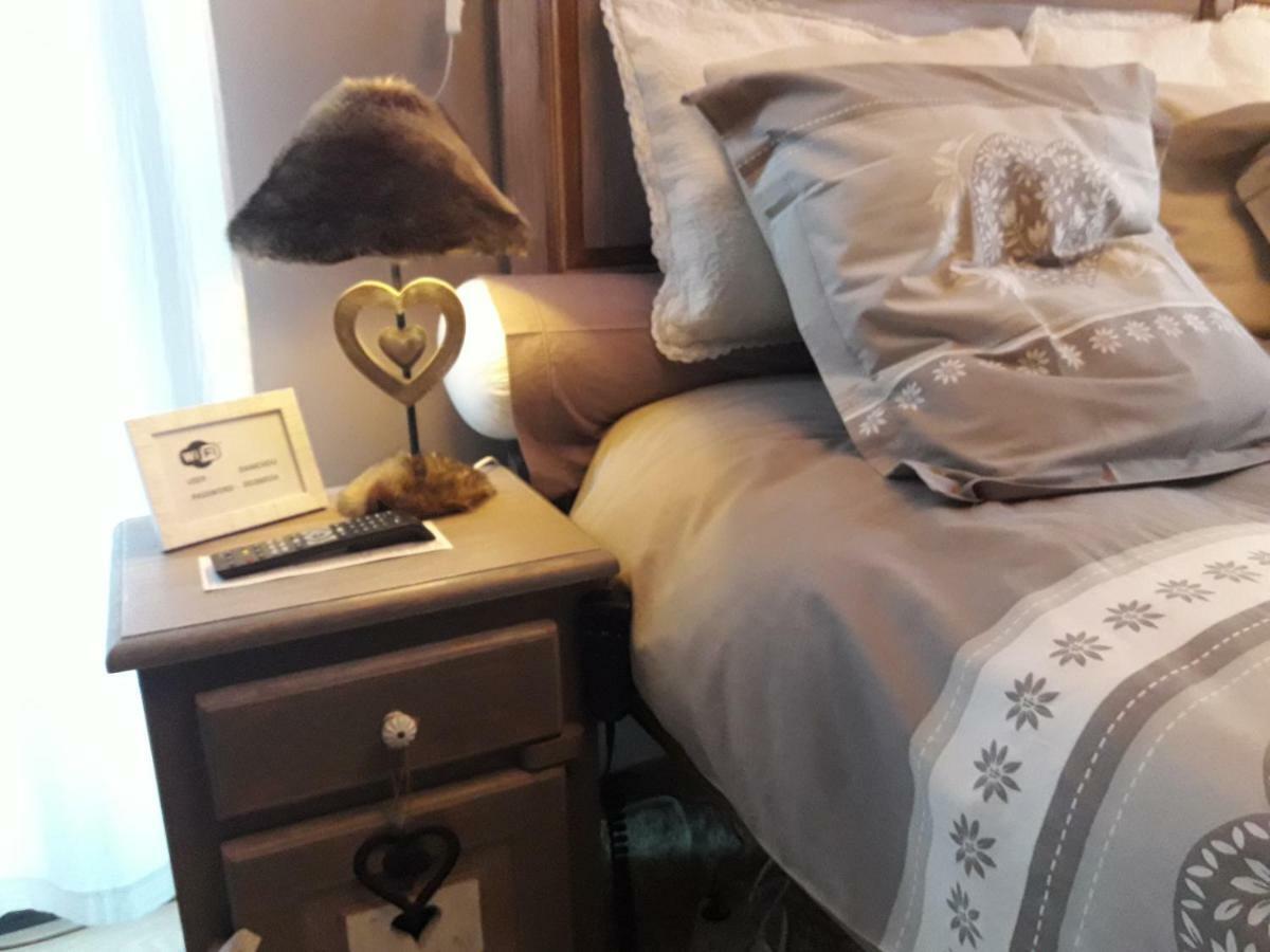 Romantic Room In Brussels Sky Guest house Brussels