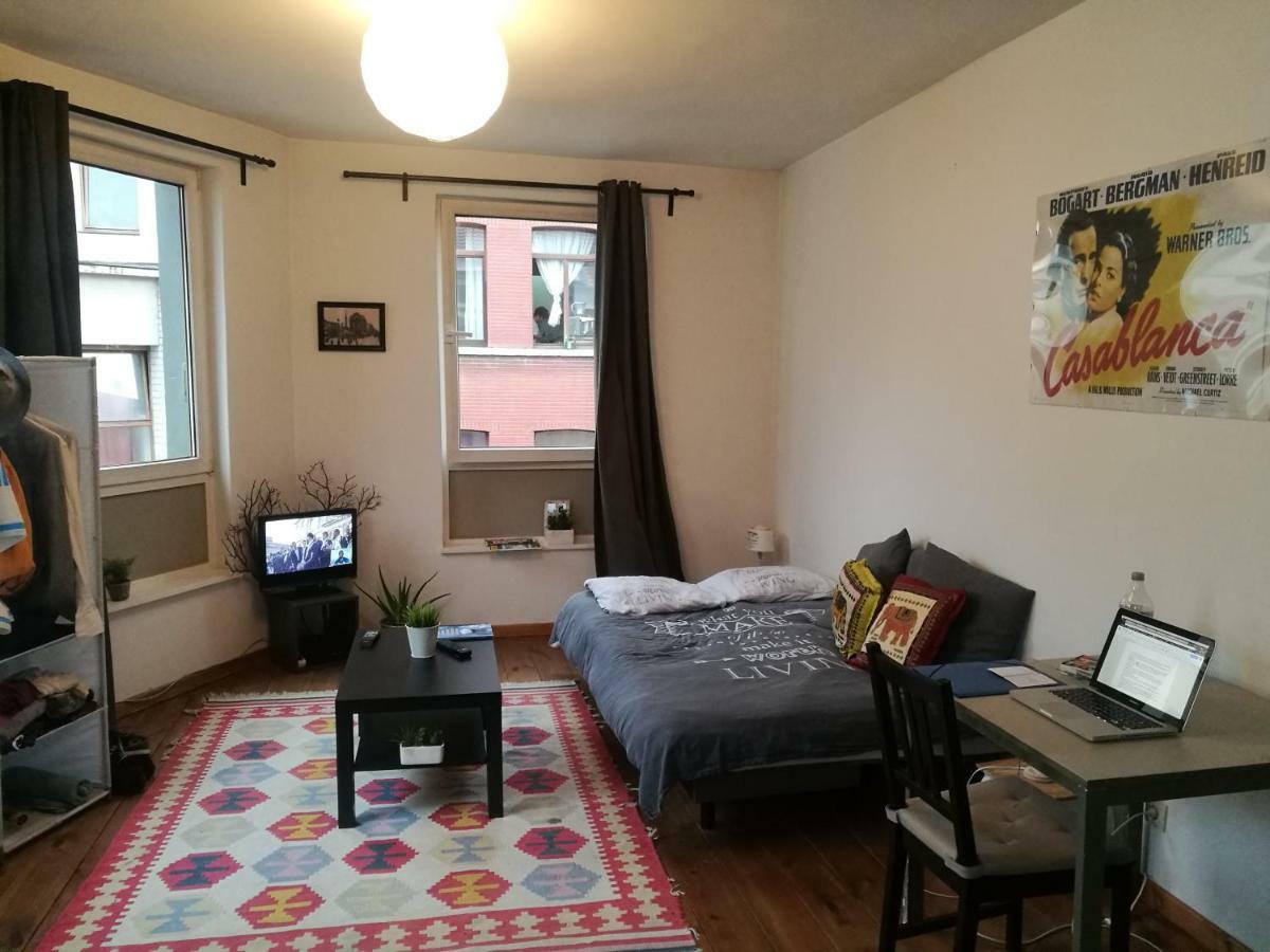 Cosy Barriere/parvis St Gilles Apartment Brussels