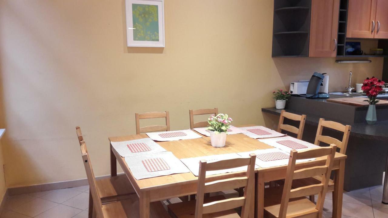 Cep Maisonnette Apartment Brussels