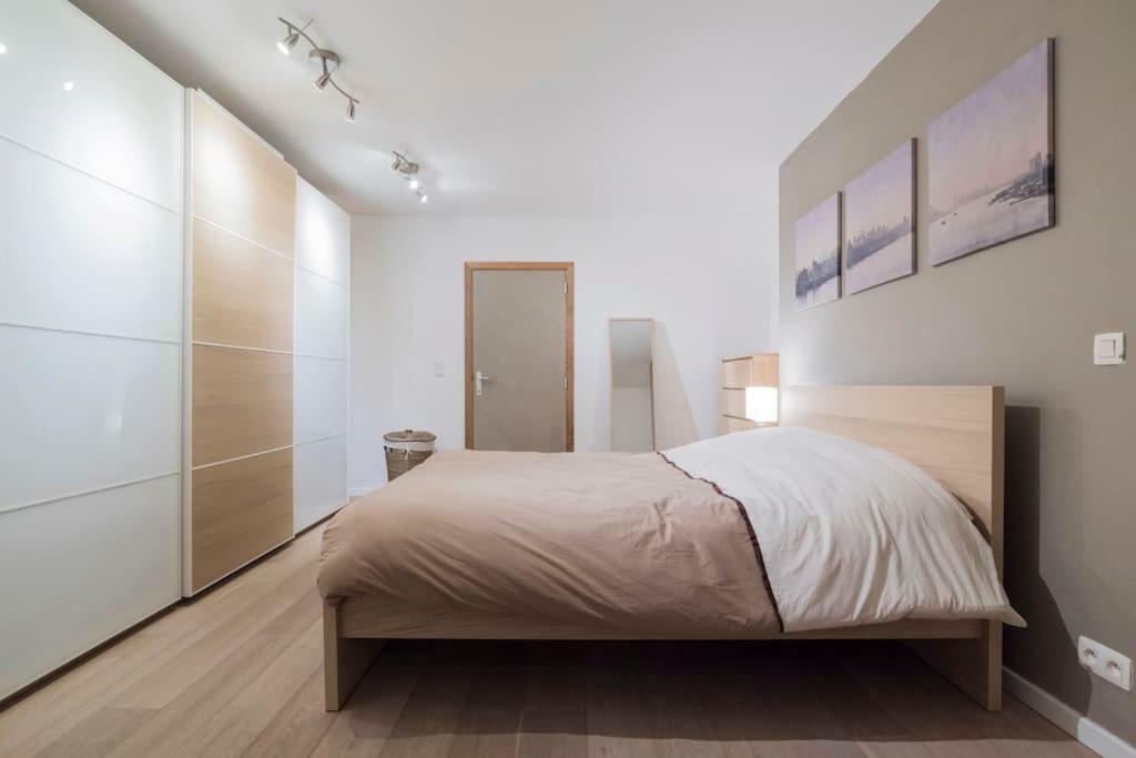 Apartment @grand Place, 80m Modern & Cozy Brussels