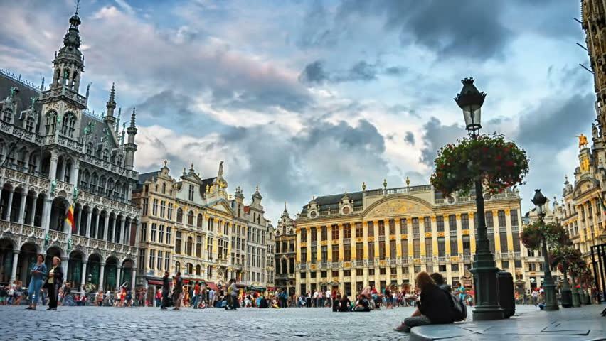 Grand Place, Only 3 Min Walk, 80M Beautiful Apartment