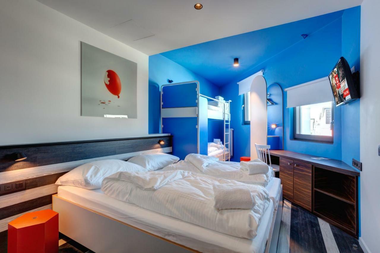 Meininger Bruxelles Gare Du Midi Hotel