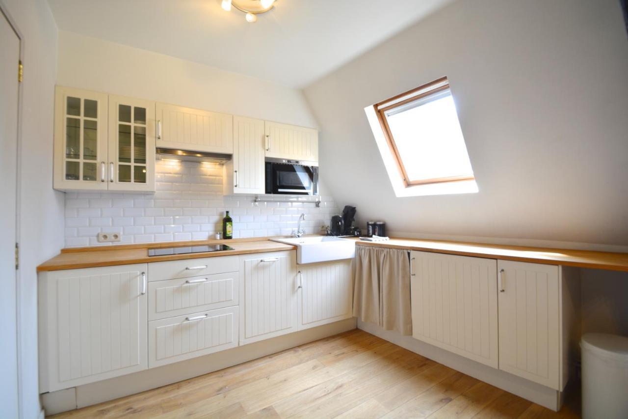 Apartment N°9 Boutique Poupee Brussels