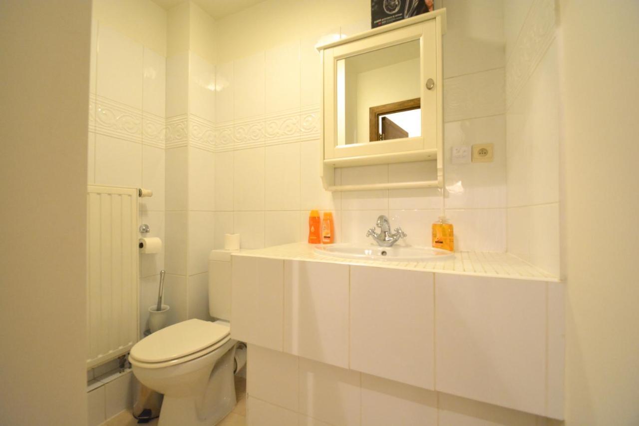 Apartment N°9 Boutique Poupee