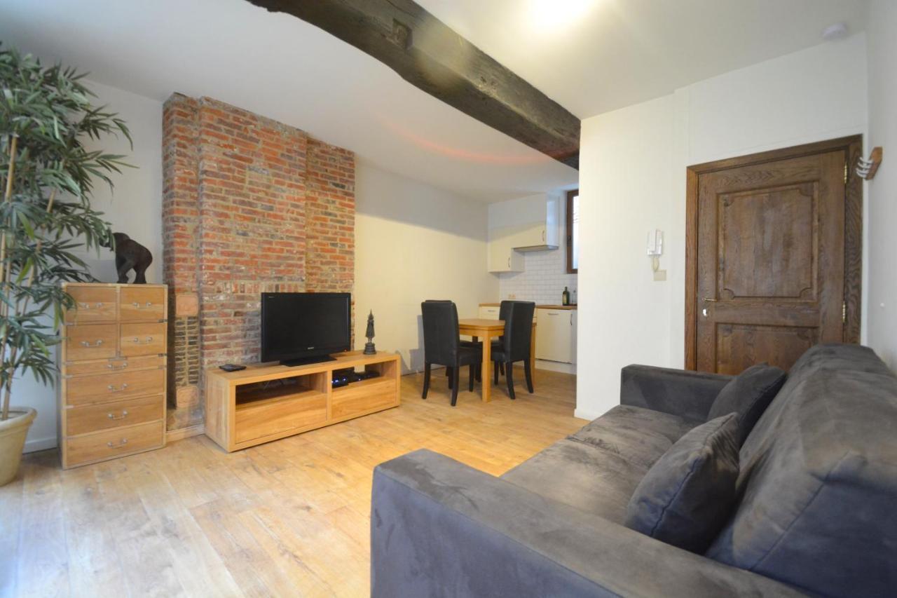 N°9 Boutique Poupee Apartment Brussels