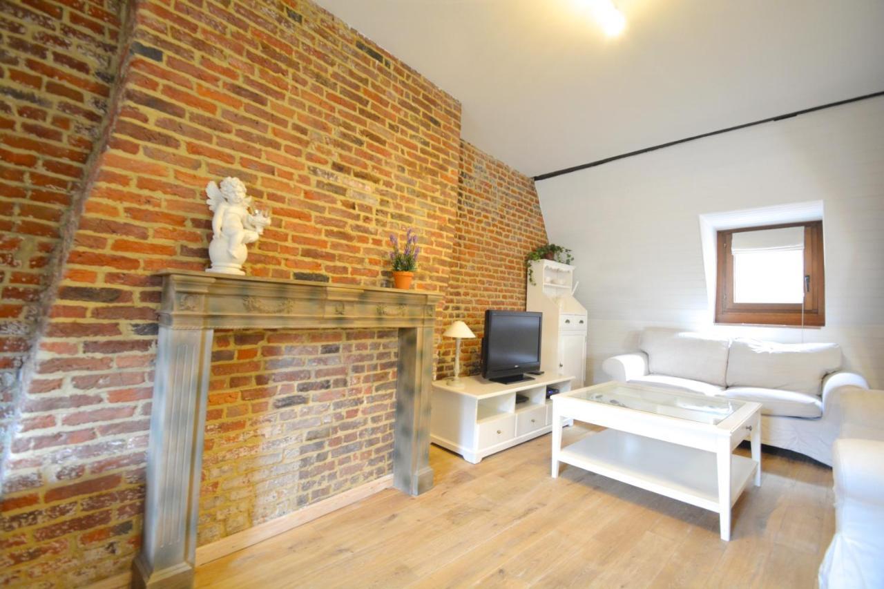 N°9 Boutique Poupee * Brussels