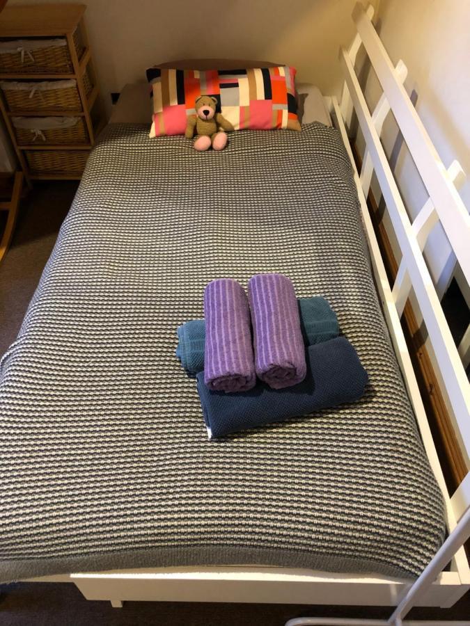 Bed & Breakfast Ambiorix Birch House Brussel