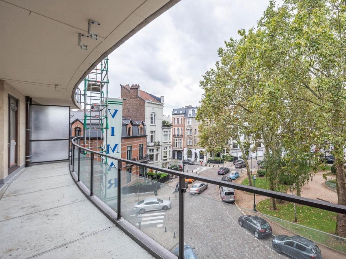 Place Albert Leemans *