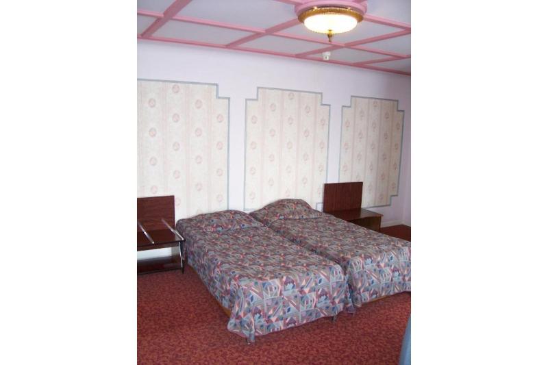 Manhattan Hotel