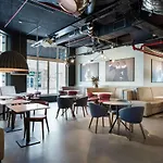 Radisson RED Brussels