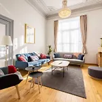 Manoir Bel Horizon Avec Grand Jardin Et Parking Prive