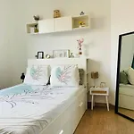 Downtown Quiet And Peacefull Apartment