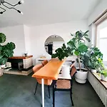 Furnished - Bright, Modern Apartment In Brussels, 15 Minutes Walk From The Atomium