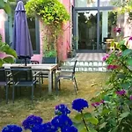 Spacious In Brussels, Large Private Garden * Brussel