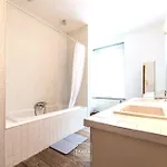 Appartement Spacious In Brussels, Large Private Garden *