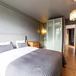 Appartement Spacious In Brussels, Large Private Garden Brussel