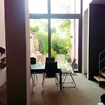 Spacious In Brussels, Large Private Garden Appartement *